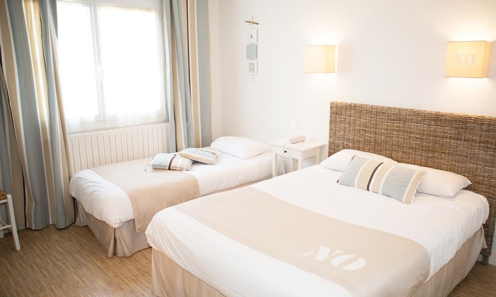 Chambre Triple à l'Hôtel Autre Mer, hôtel 2 étoiles, hôtel bord de mer, chambres d'hôtel Noimoutier, chambres familiales sur l'île de Noirmoutier en Vendée