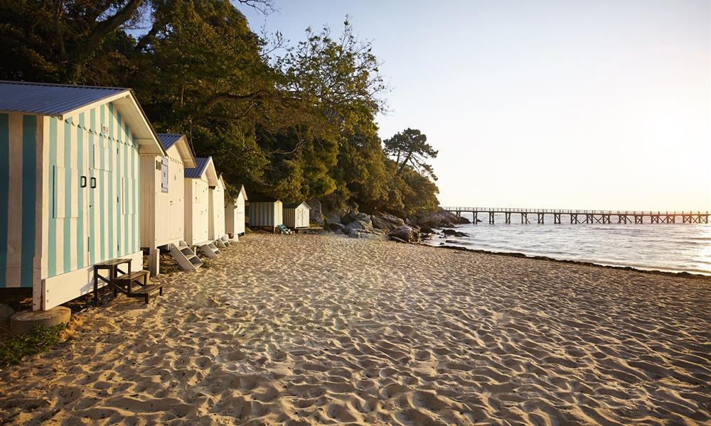 Le Bois de la Chaize près de l'Hôtel Autre Mer, hôtel 2 étoiles, hôtel bord de mer, chambres d'hôtel Noimoutier, chambres familiales sur l'île de Noirmoutier en Vendée