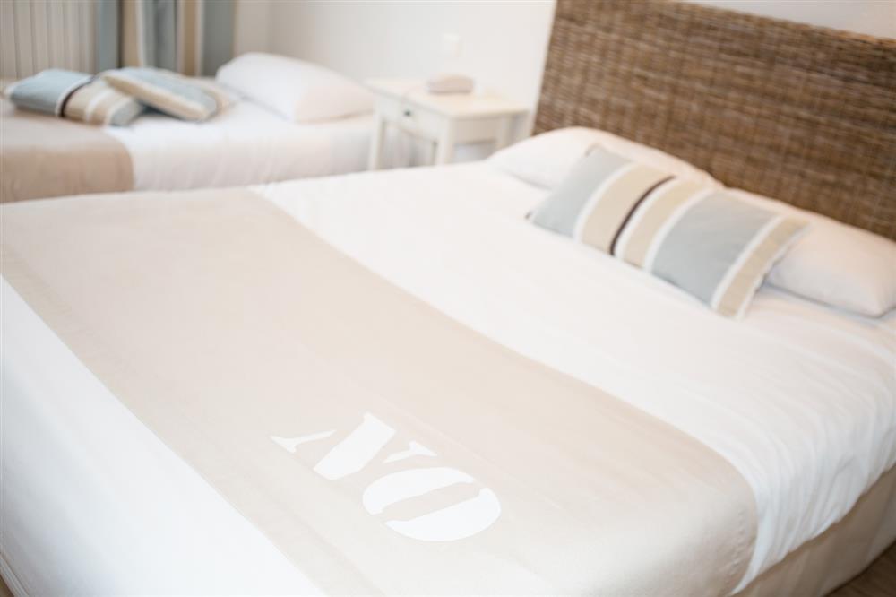 Chambre Triple à l'Hôtel Autre Mer, hôtel 2 étoiles, hôtel bord de mer, chambres d'hôtel Noimoutier, chambres familiales sur l'île de Noirmoutier en Vendée